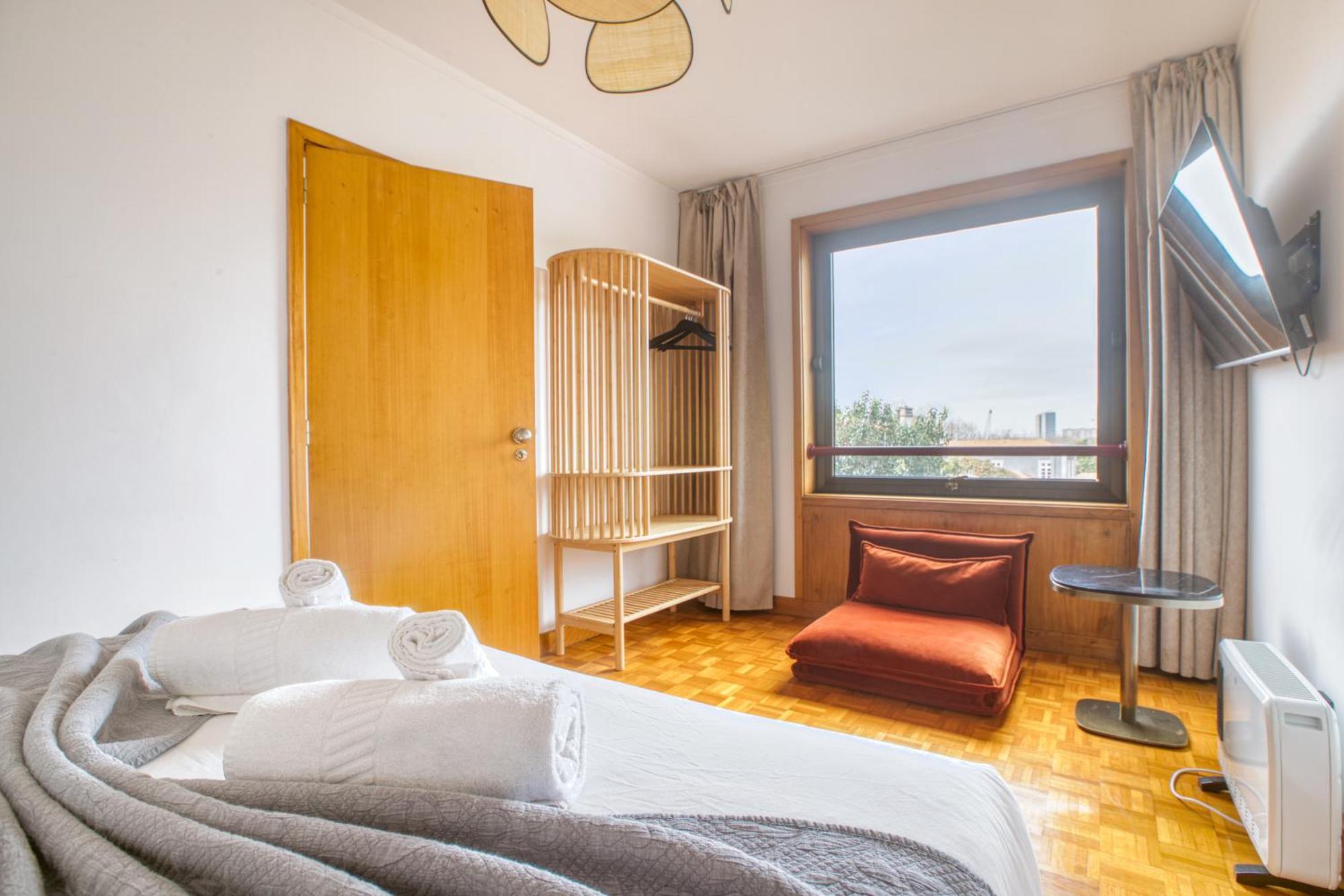Studio Matosinhos Sul Luaran gambar